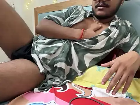 YourBlackBull online show from 10/31/25, 07:37