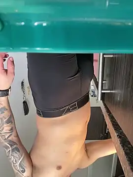 jeff2995  online show from 10/04/25, 06:28