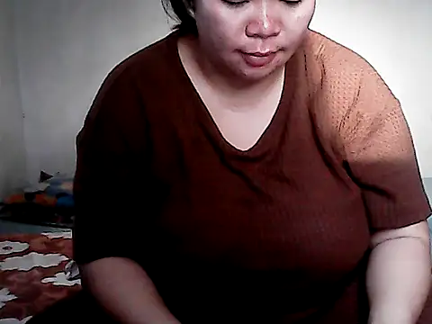 Snapshot of HornyPussie69 chatting on 12/03/25, 11:03 HornyPussie69 online show from 12/03/25, 11:03