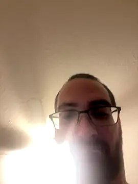 Jwr2316 online show from 10/15/25, 10:21