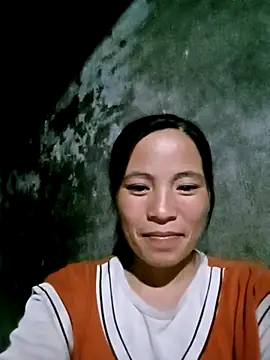 Snapshot of -Lauren- chatting on 10/16/25, 01:23 -Lauren- online show from 10/16/25, 01:23