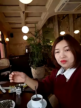 Zun 121 online show from 12/15/25, 03:00