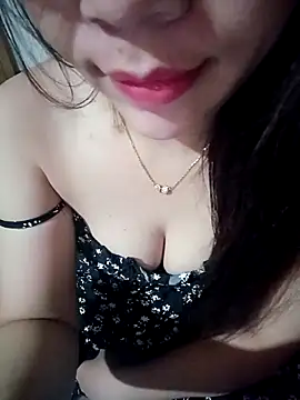 Snapshot of Subita_nice chatting on 10/23/25, 04:17 Subita nice online show from 10/23/25, 04:17