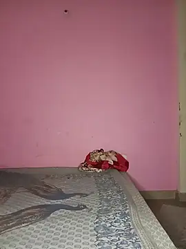 Kitty 18teen online show from 11/08/25, 11:32