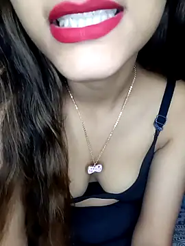 Kitty 18teen online show from 11/19/25, 05:24