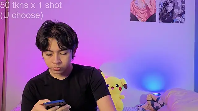 Snapshot of Darcy_and_Stolas chatting on 12/01/25, 01:43 Darcy and Stolas online show from 12/01/25, 01:43