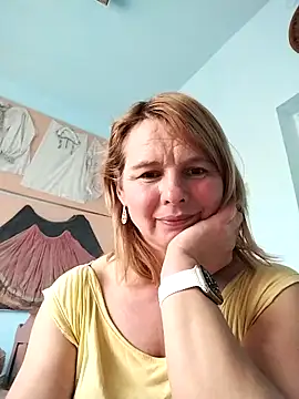 Masha412111 online show from 12/17/25, 12:11