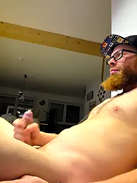 Snapshot of knopp877 chatting on 11/19/25, 08:20 knopp877 online show from 11/19/25, 08:20