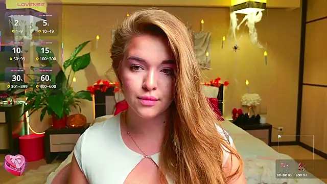 Snapshot of EmilyWhispers chatting on 10/18/25, 07:36 EmilyWhispers online show from 10/18/25, 07:36