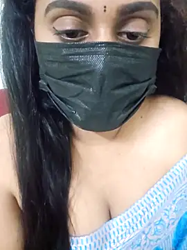 Snapshot of Dheronika_sweetie chatting on 12/04/25, 08:39 Dheronika sweetie online show from 12/04/25, 08:39