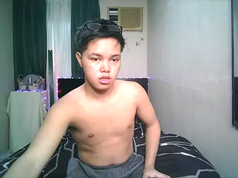 hot babyboy26 online show from 10/22/25, 04:35
