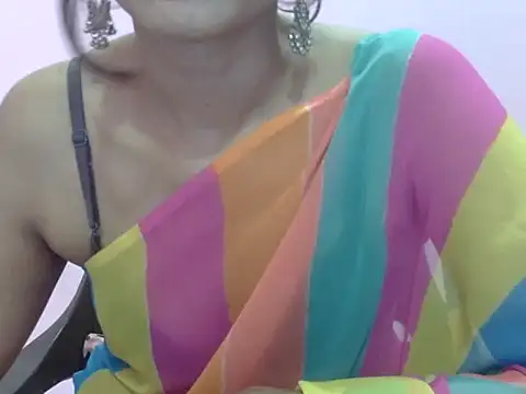 Laila Cute online show from 06/11/26, 03:48