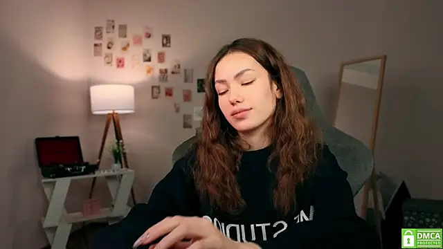 branchwithflowerss online show from 12/03/25, 11:52