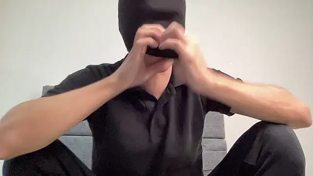 Snapshot of ipponpon chatting on 10/02/25, 07:15 ipponpon online show from 10/02/25, 07:15