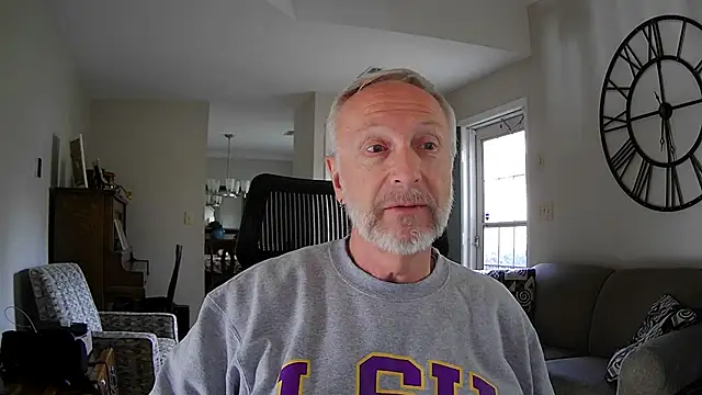 Snapshot of ApolloThrust chatting on 11/02/25, 07:38 ApolloThrust online show from 11/02/25, 07:38