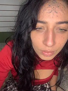 Snapshot of amywinebr69 chatting on 10/23/25, 01:54 amywinebr69 online show from 10/23/25, 01:54