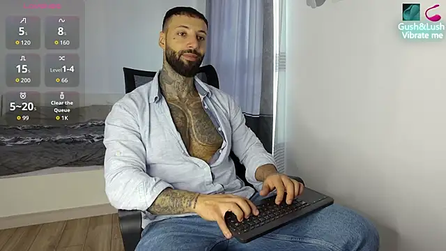 Snapshot of MasculineGuy99 chatting on 10/17/25, 06:27 MasculineGuy99 online show from 10/17/25, 06:27