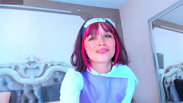 SiaSavach online show from 11/13/25, 07:35