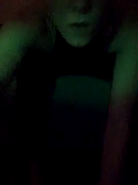 Snapshot of pleasedontpressaredburton chatting on 10/03/25, 07:22 pleasedontpressaredburton online show from 10/03/25, 07:22