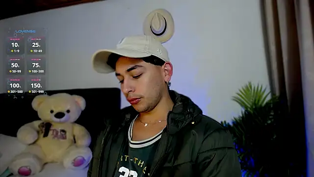 ERIK-VELA online show from 10/17/25, 08:44