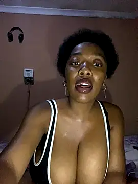 Snapshot of Barbiianaa chatting on 10/05/25, 11:02 Barbiianaa online show from 10/05/25, 11:02