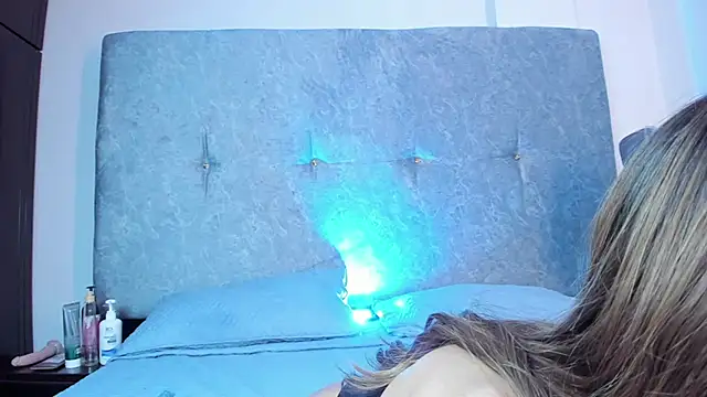 Mis Sunny online show from 10/09/25, 08:40