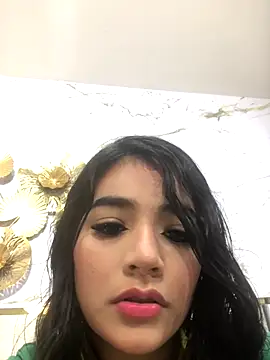 Emilycute18   online show from 11/13/25, 08:08