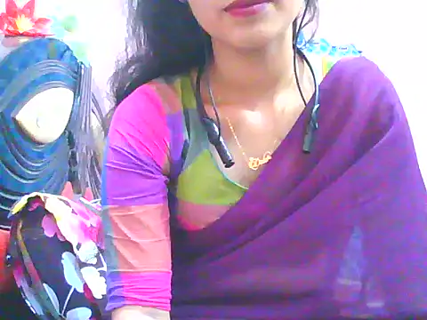 night queeen7 online show from 10/28/25, 07:05