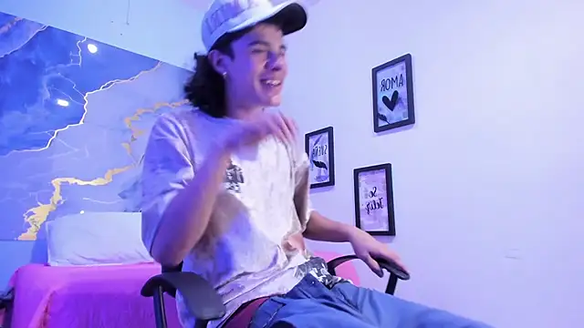 Oliver Millerss online show from 10/10/25, 07:24