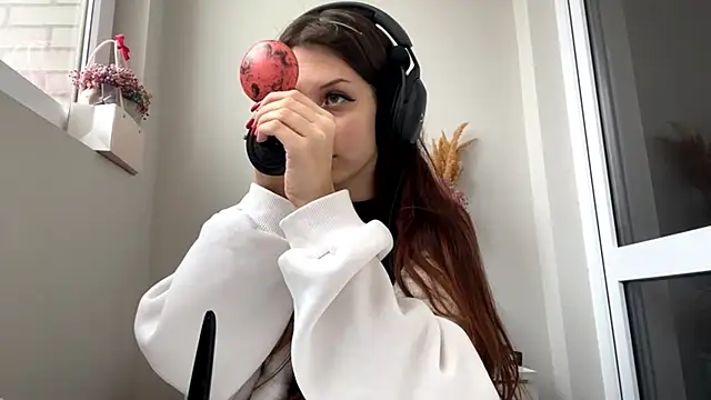 Nayra flash online show from 10/10/25, 01:21