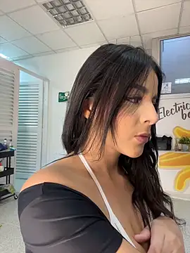 ArieliciousXXX online show from 06/16/26, 01:14