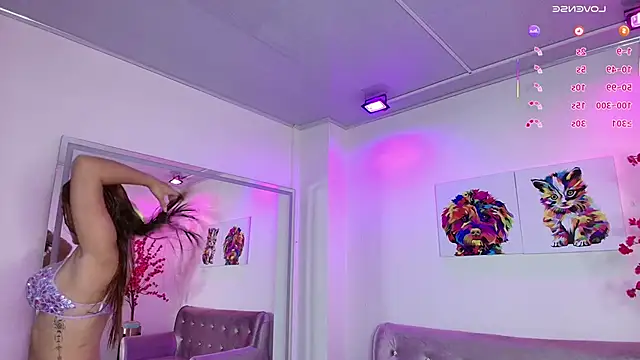 Snapshot of Summer_miller chatting on 10/21/25, 11:22 Summer miller online show from 10/21/25, 11:22