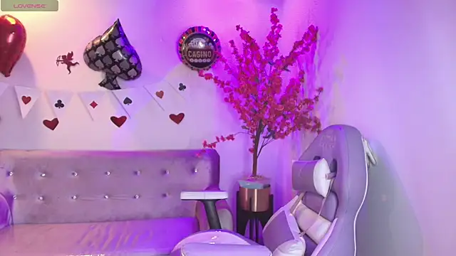Snapshot of Summer_miller chatting on 02/18/26, 11:50 Summer miller online show from 02/18/26, 11:50