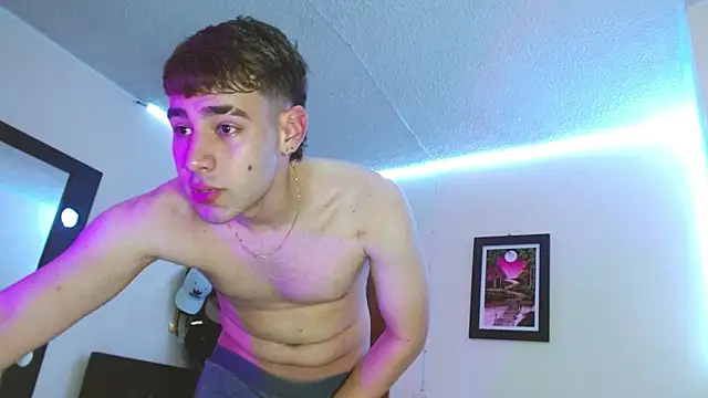 PapiNoha online show from 10/06/25, 04:21