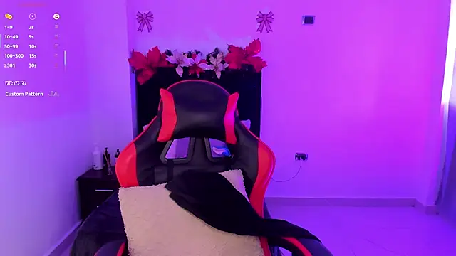 Snapshot of Gemma-ros chatting on 11/19/25, 05:35 Gemma-ros online show from 11/19/25, 05:35