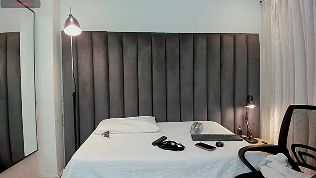 ivannagates online show from 10/30/25, 06:19