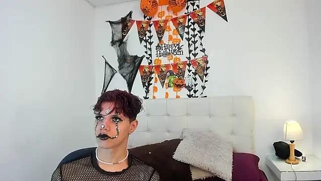 Snapshot of Patrick-Rios chatting on 10/14/25, 06:52 Patrick-Rios online show from 10/14/25, 06:52