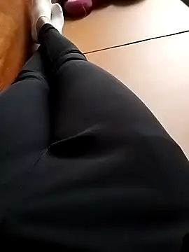 Lili 2love online show from 11/07/25, 12:21