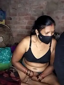 Snapshot of Rani_089 chatting on 11/08/25, 04:56 Rani 089 online show from 11/08/25, 04:56