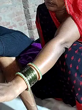 Snapshot of Rani_089 chatting on 12/02/25, 06:08 Rani 089 online show from 12/02/25, 06:08