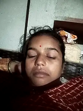 Snapshot of Cuty_kanchna chatting on 11/10/25, 11:37 Cuty kanchna online show from 11/10/25, 11:37