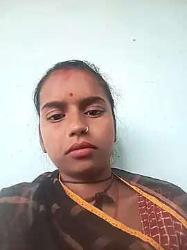 Snapshot of Cuty_kanchna chatting on 11/14/25, 09:08 Cuty kanchna online show from 11/14/25, 09:08