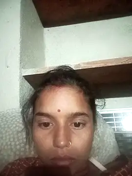 Snapshot of Cuty_kanchna chatting on 11/16/25, 02:55 Cuty kanchna online show from 11/16/25, 02:55