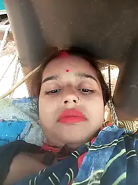 Snapshot of Cuty_kanchna chatting on 11/17/25, 08:31 Cuty kanchna online show from 11/17/25, 08:31