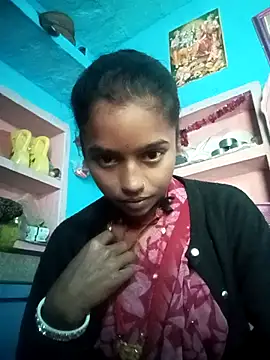 Snapshot of Cuty_kanchna chatting on 11/24/25, 02:55 Cuty kanchna online show from 11/24/25, 02:55