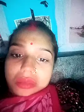 Snapshot of Cuty_kanchna chatting on 11/25/25, 02:06 Cuty kanchna online show from 11/25/25, 02:06