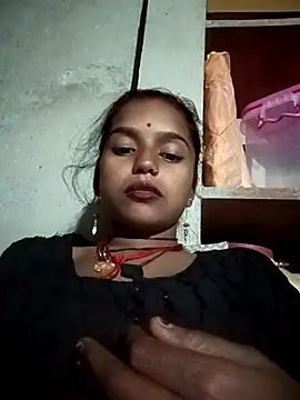 Snapshot of Cuty_kanchna chatting on 12/02/25, 02:45 Cuty kanchna online show from 12/02/25, 02:45