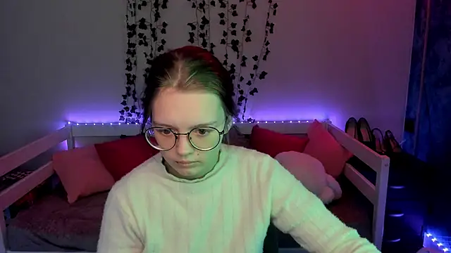 shy elina01 online show from 11/04/25, 10:36