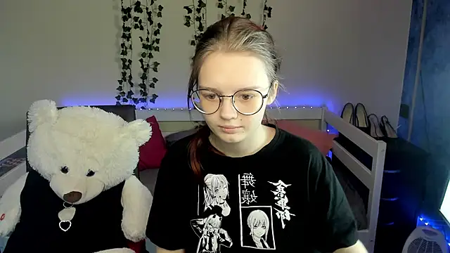 shy elina01 online show from 11/05/25, 10:37