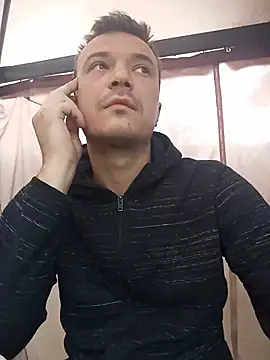 viktor1992-1-1 online show from 07/15/26, 04:29
